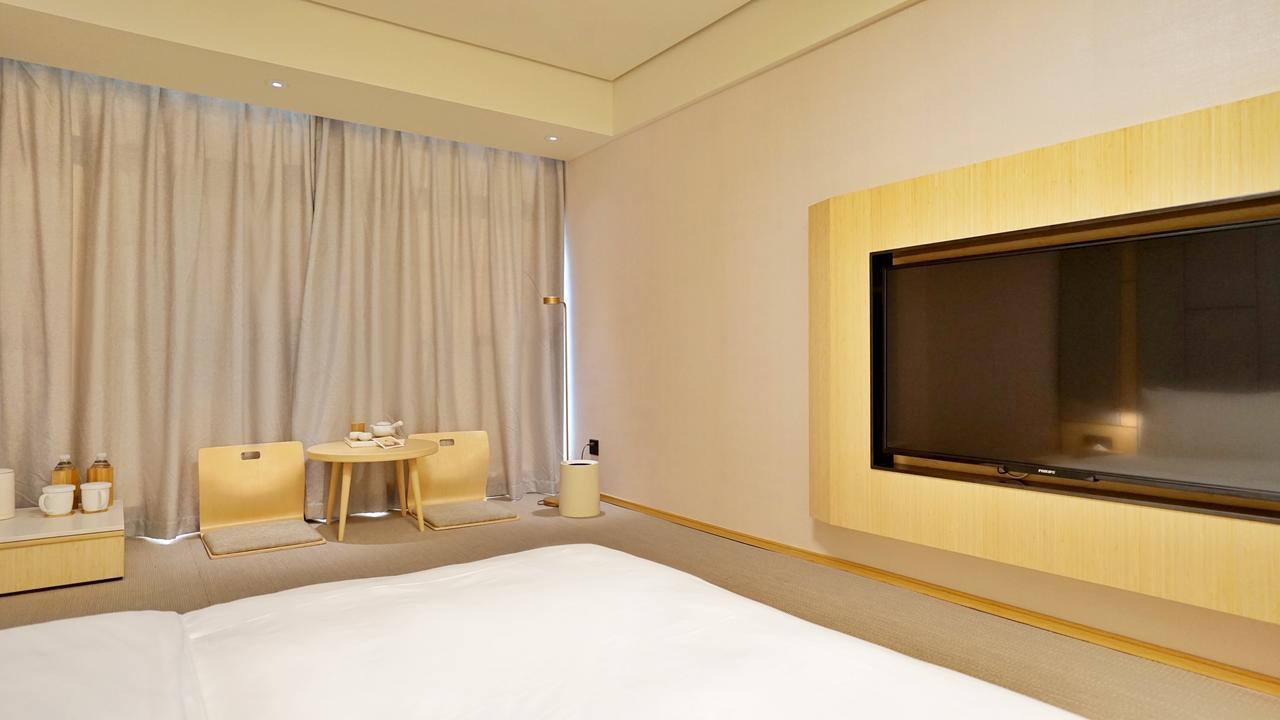 Ji Hotel Shanghai Hongqiao Hechuan Road Luaran gambar