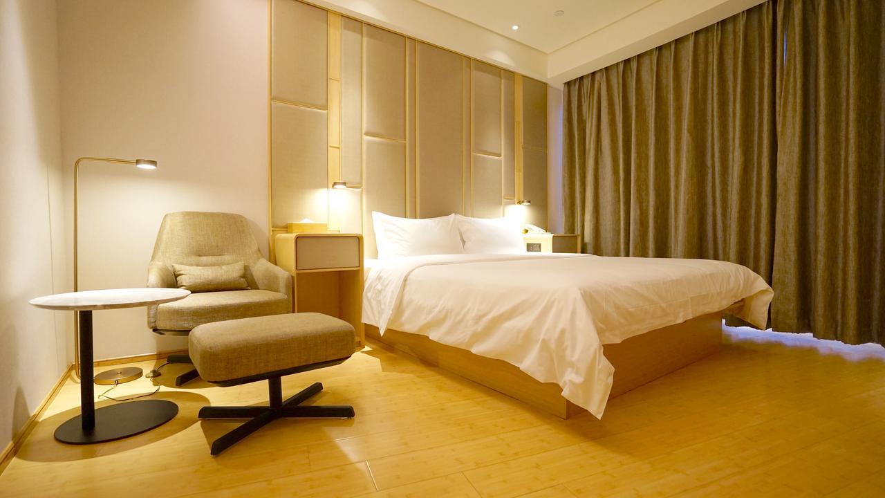 Ji Hotel Shanghai Hongqiao Hechuan Road Luaran gambar